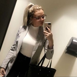 Meet your Posher, Kristin